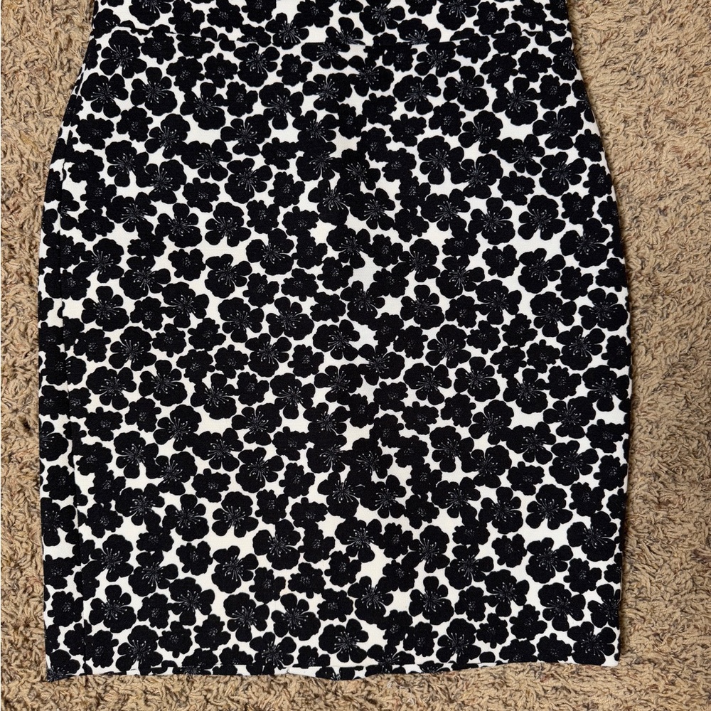 J. Crew Black and White Pencil Skirt Knee-Length